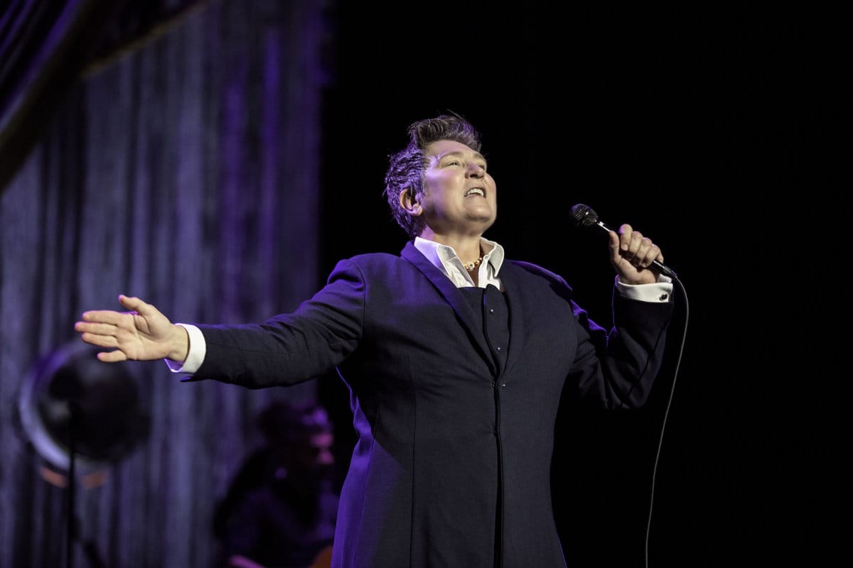 kd lang to reunite with her original cowpunk band The Reclines after 35 years