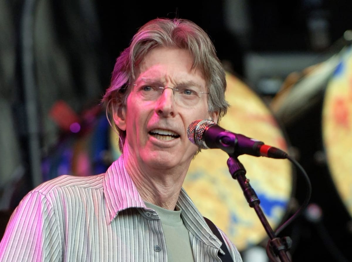 Grateful Dead co-founder Phil Lesh dies at 84