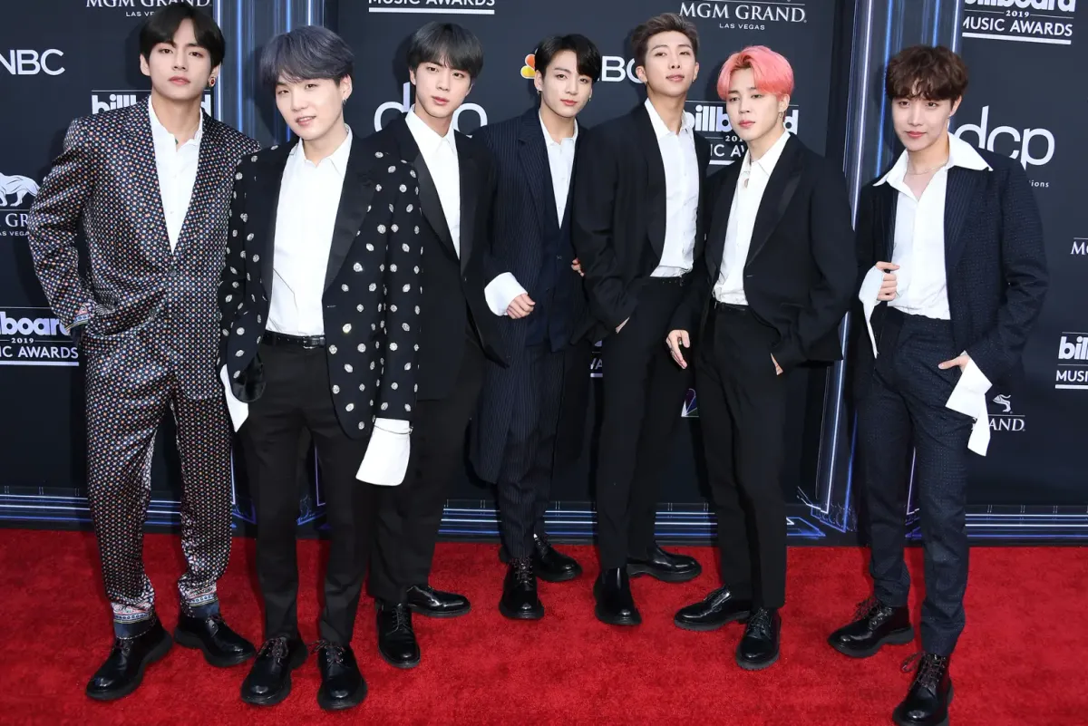 Airline employee allegedly sold BTS flight data, now facing police investigation