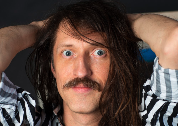 Ukrainian singer Eugene Hutz of Gogol Bordello announces new NYC artist compilation