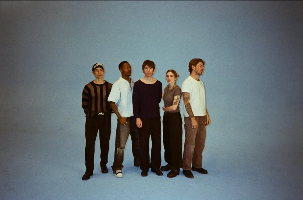 Turnstile unveil "SEEIN' STARS" and "BIRDS", along with double music video