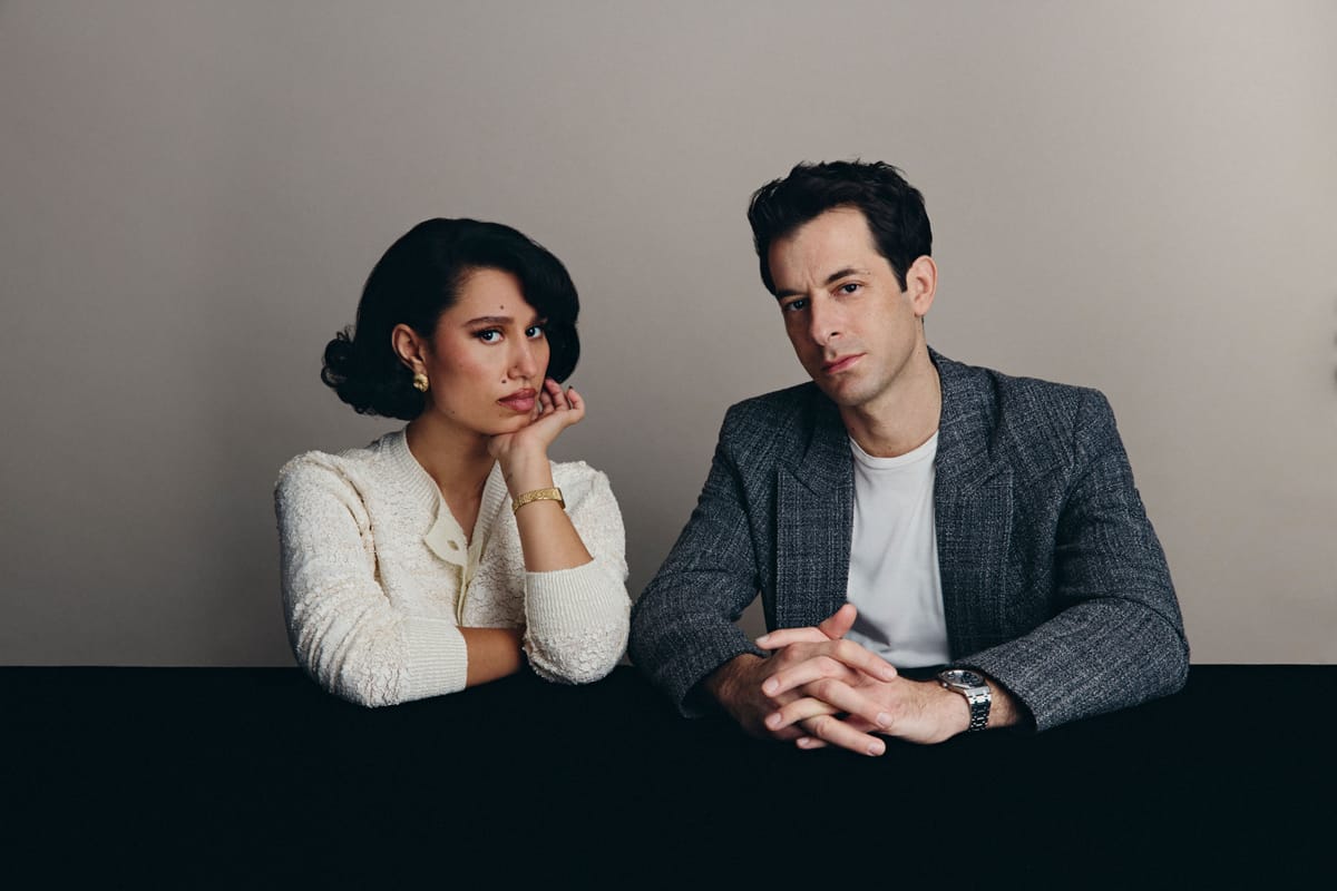 RAYE and Mark Ronson unite for "Suzanne"