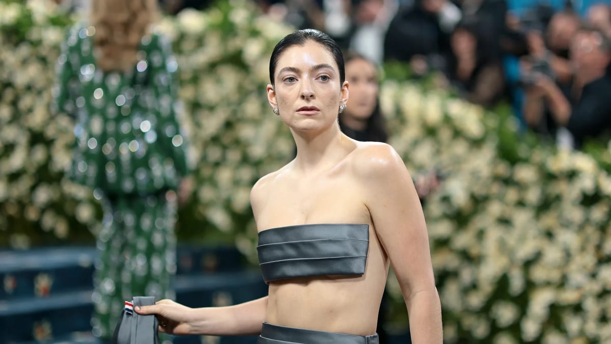 Lorde dubs MDMA her cure for stage fright