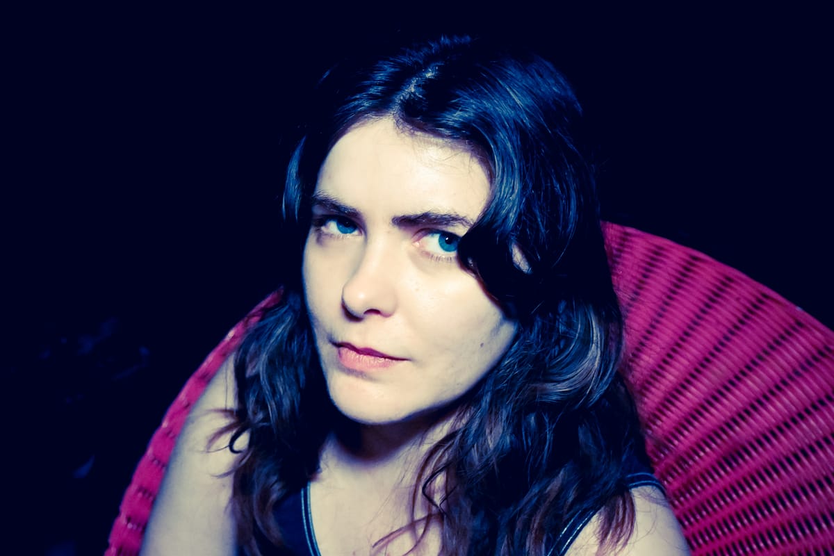 Lottie Brazier releases single "Ropes Of Time", teases album project