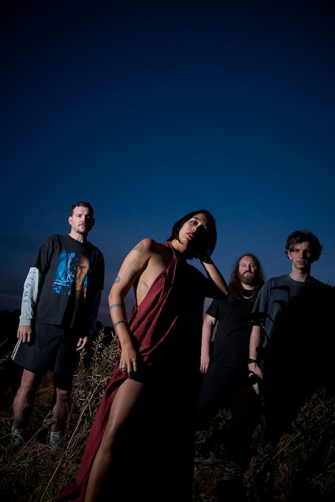 Mandy, Indiana announce new album 'URGH', share "Magazine"