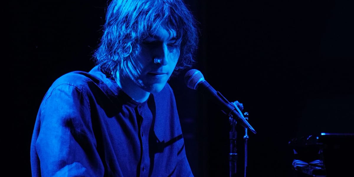 Cameron Winter debuts This Is Lorelei cover and new original song at L.A. show