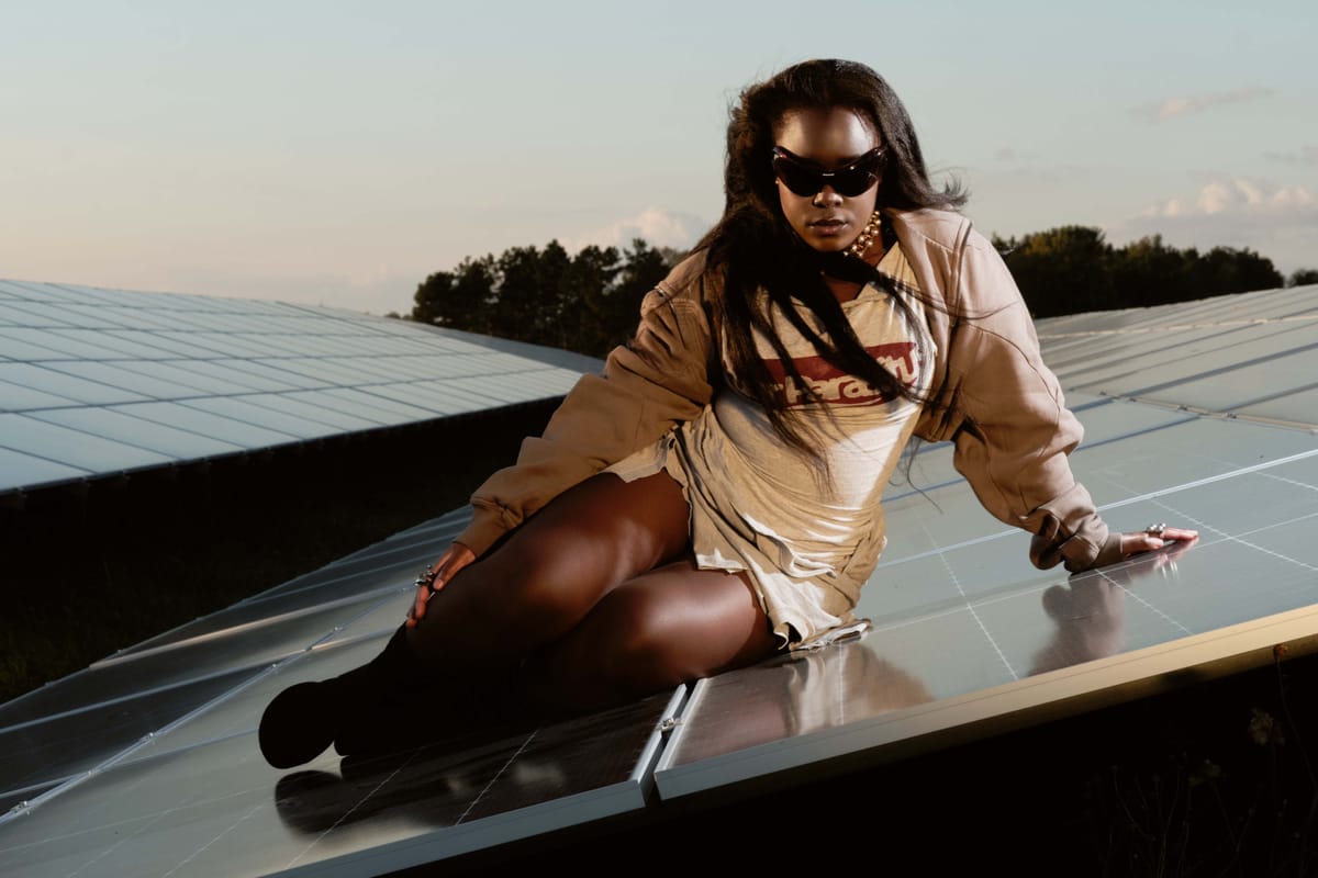 Namasenda shares sleek, new single "Cola"