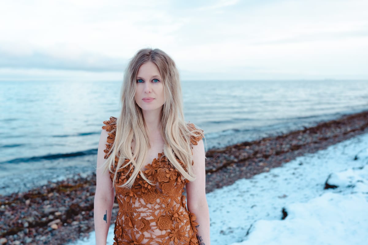 Myrkur releases new single “Touch My Love And Die”
