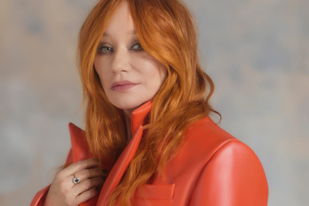 Tori Amos returns with "Stronger Together", the first taste of new album 'In Times of Dragons'