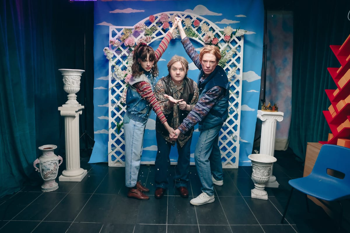 Taylor Swift releases video for new song 'Opalite' featuring Cillian Murphy, Domhnall Gleeson, etc.