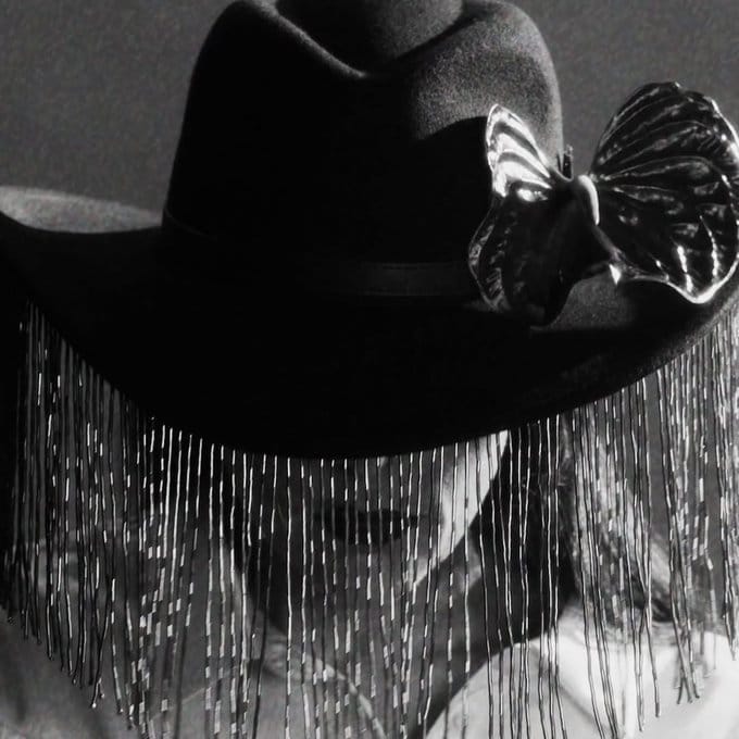 Jessie Ware shares new single, "Ride"