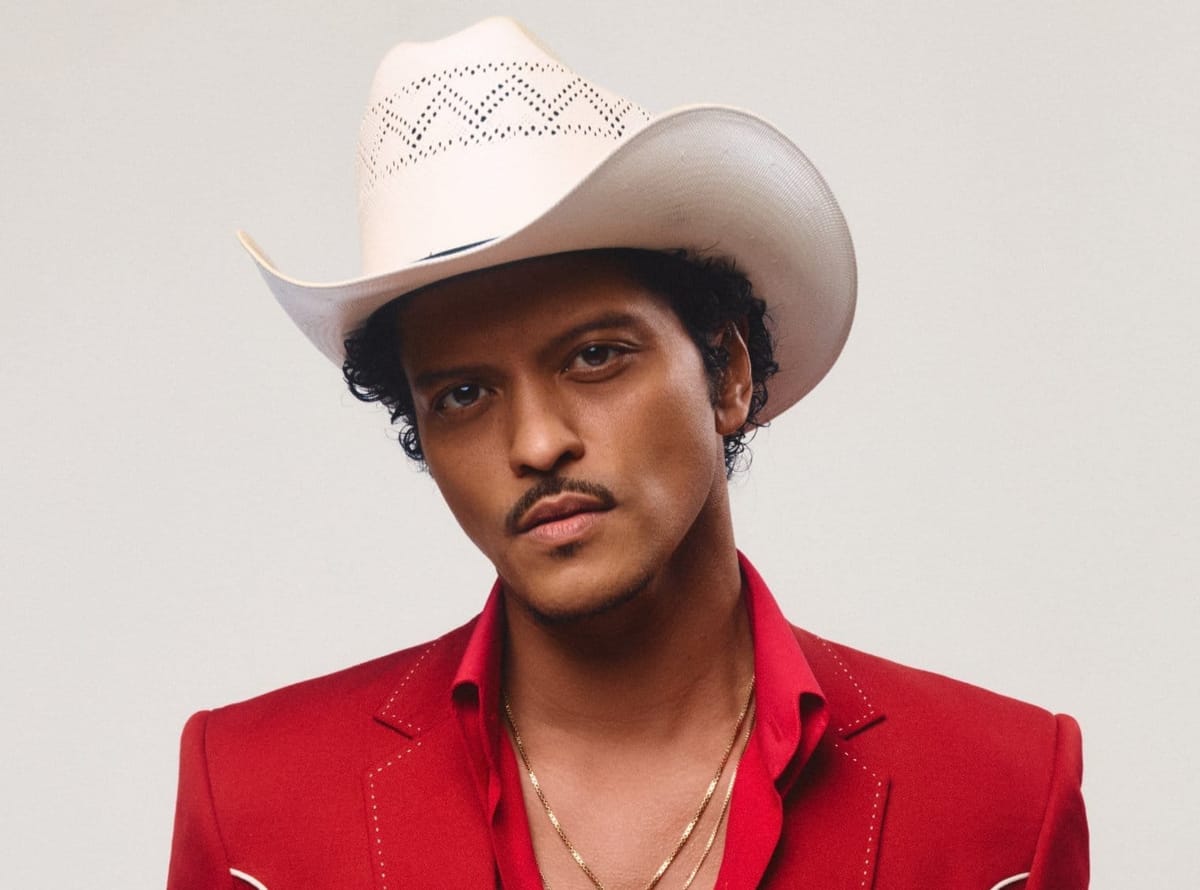 Bruno Mars’ ‘The Romantic’ becomes his first No. 1-debuting album on Billboard 200