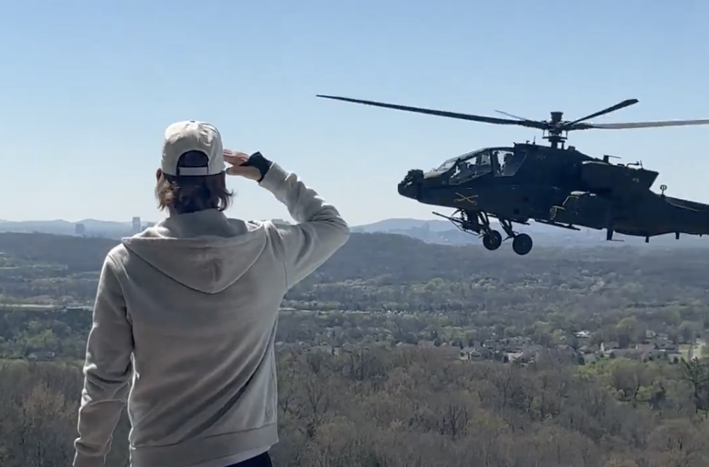 Kid Rock comments on helicopter fly-by investigation: "I think they'll be alright, my buddy is Commander in Chief"