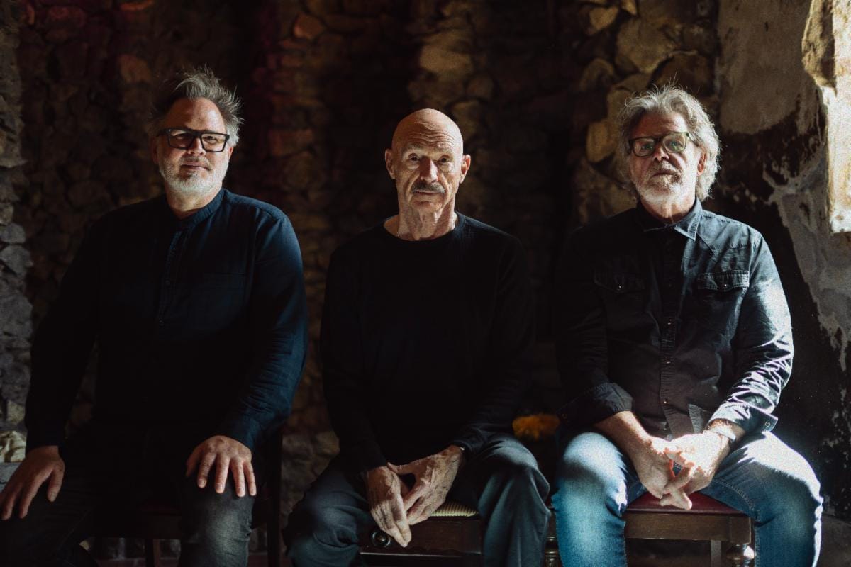 King Crimson-adjacent Stick Men releasing first studio album in a decade, share single