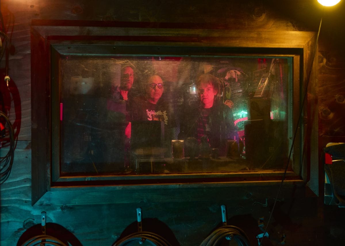 Sleep announce new album, release new single "The Morrisist"