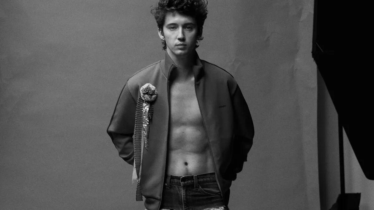 Troye Sivan says pop’s “Khia Asylum” has a double standard problem