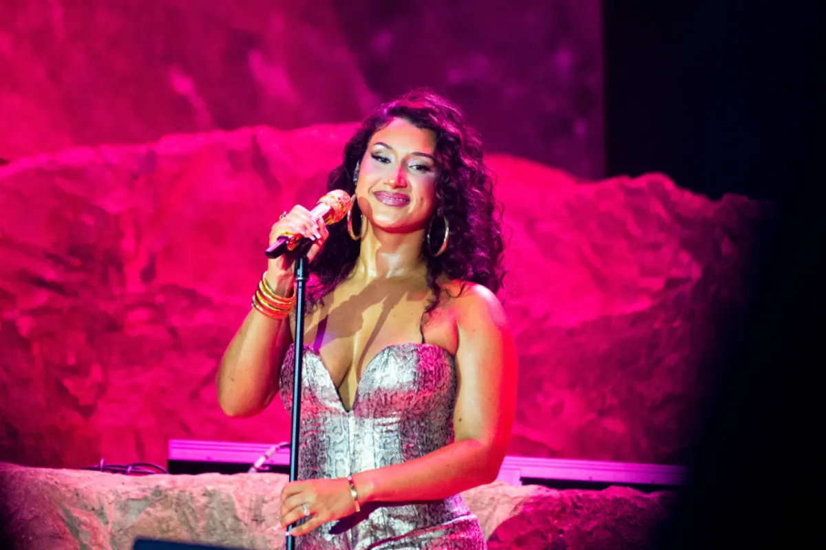 Cleo Sol is heading to arenas for the first time with her Gentlewoman Tour
