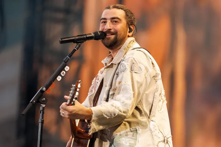 Noah Kahan announces new tour