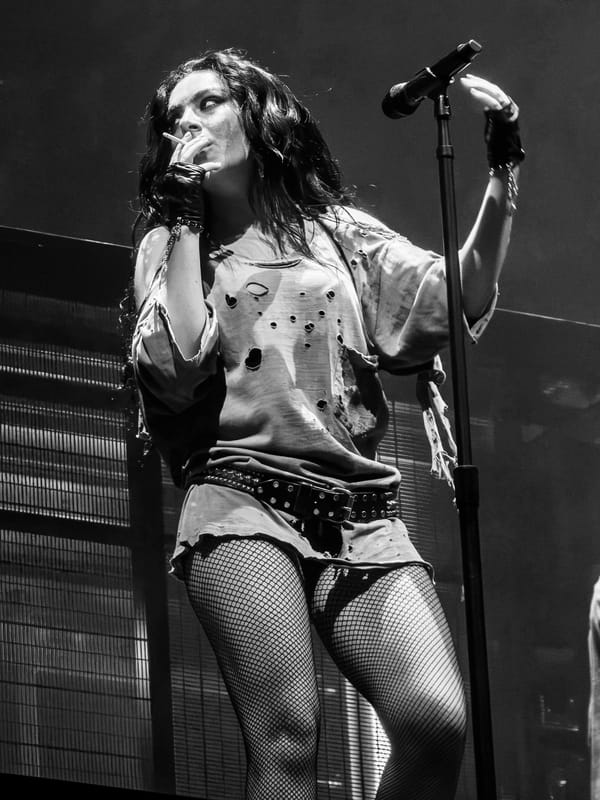 Concert Review: Charli xcx might be making ro-o-o-o-ck music, but her current tour is total pop spectacle