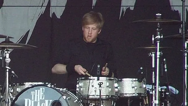 Bob Bryar (ex-My Chemical Romance drummer) passes away