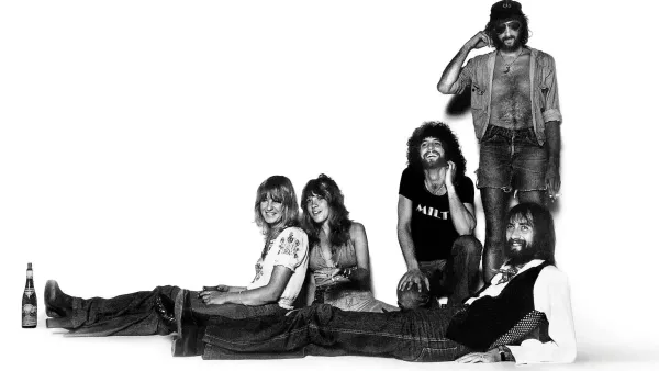 Frank Marshall to direct Fleetwood Mac documentary