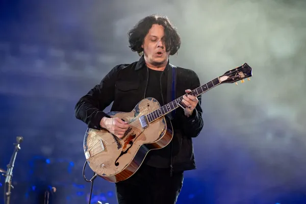 Jack White pumps up new tour with $20 student tickets and five-song live EP