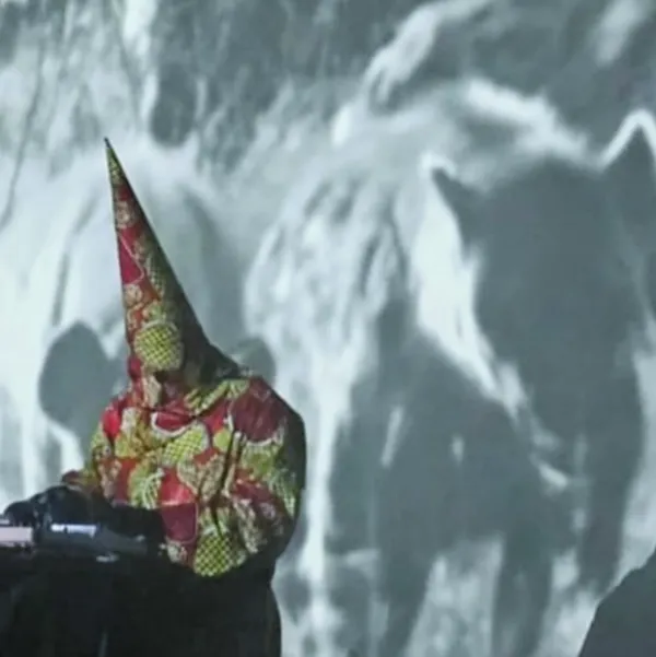 Xiu Xiu expose African Imperial Wizard for secretly being white