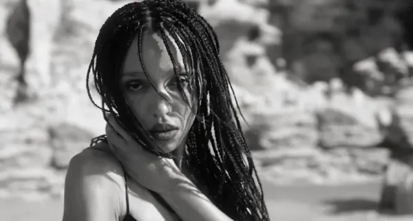 FKA twigs releases "HARD" music video