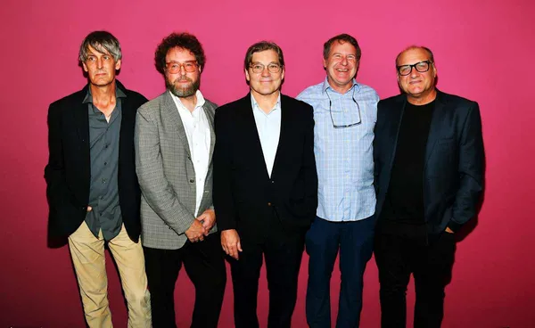 Featured image for Pavement to play short US tour in the summer