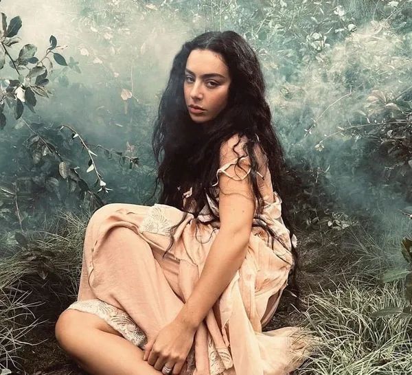 Featured image for Charli xcx shares love ballad "Wall Of Sound" from 'Wuthering Heights' soundtrack