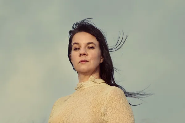 Sara Parkman introduces new album with deathly lead single “Svarta tråden”