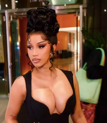 Cardi B tells fans to 'jump' ICE at the opening night of her Little Miss Drama tour