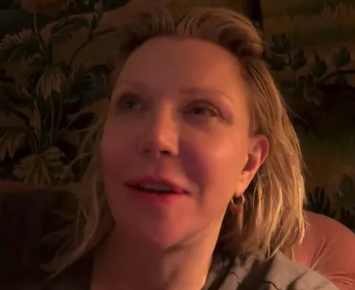 Courtney Love compares Geese fans to Sonic Youth, Swifties on Instagram