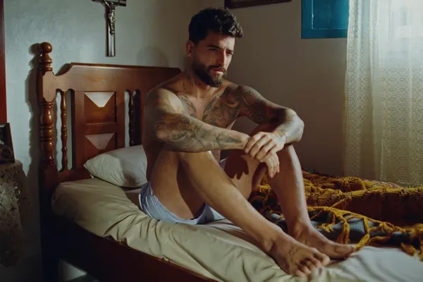 Maluma announces new album 'Loco x Volver,' shares title track