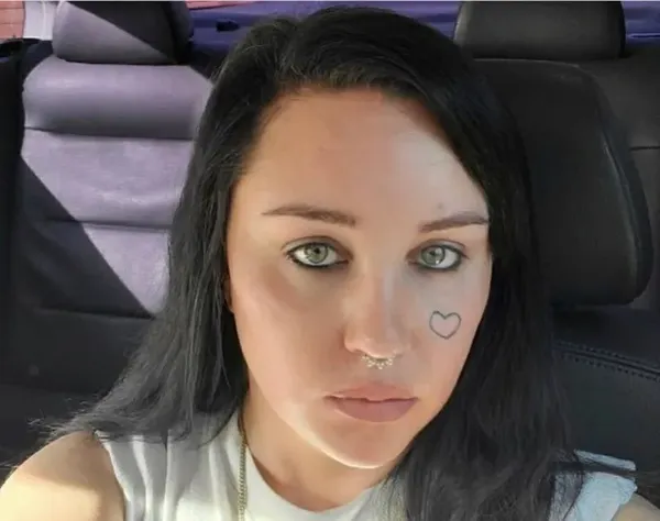 Amanda Bynes announces comeback single following three-year hiatus