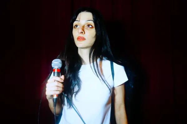 Sofie Royer returns with punk-inspired new single "Cowboy Mouth"