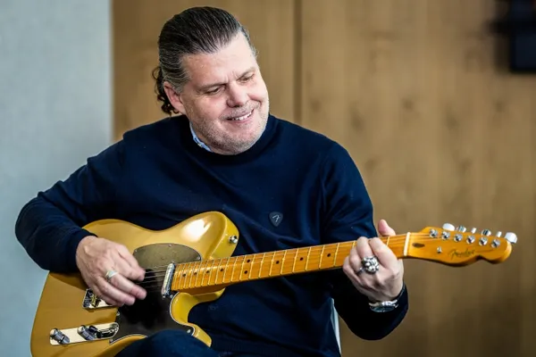 Fender CEO says cover music is "sort of analogue AI"